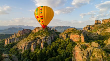 Магията на Северозападна България с възможност за полет с балон