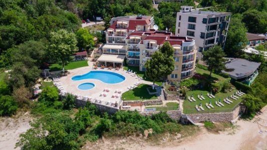 Хотел Хелиос 4*