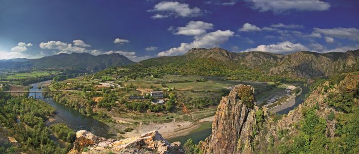 Долината на лешоядите