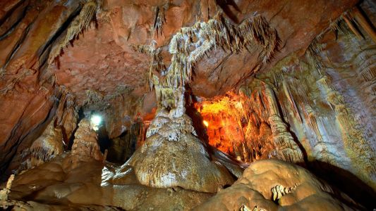 Ягодинска пещера – с възможност за разходка с джип до панорамна площадка Орлово око