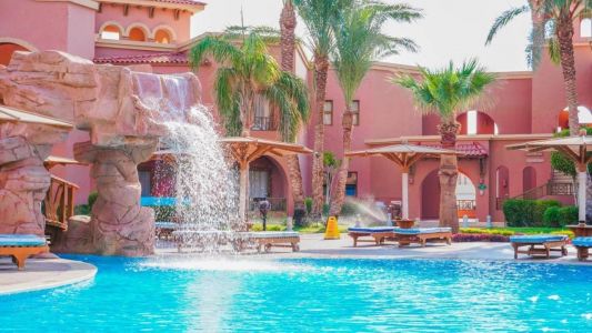 Charmillion Gardens Aqua Park Superior